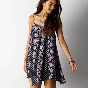 Patterned Handkerchief Hem Dress